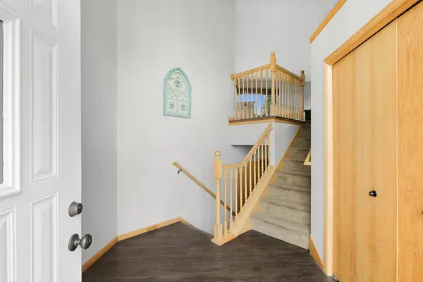 813 Lawrence Pkwy, Buffalo, MN 55313
