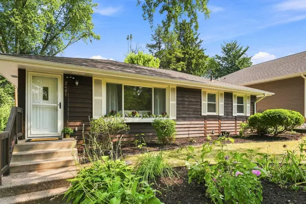 2481 19th AVE E, North Saint Paul, MN 55109