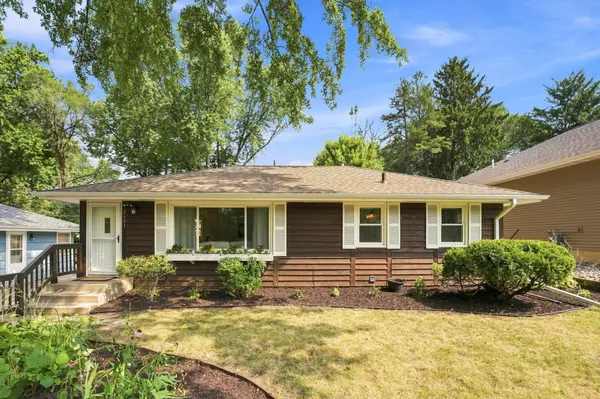 2481 19th AVE E, North Saint Paul, MN 55109