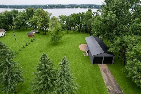 10045 Alcott DR, Sauk Centre, MN 56378
