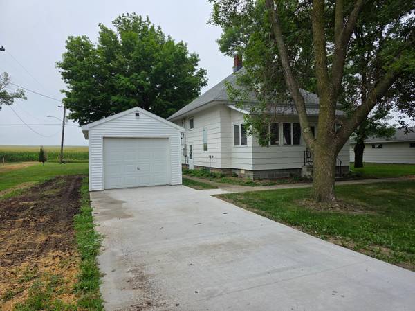 104 Bertha AVE S, Ihlen, MN 56164