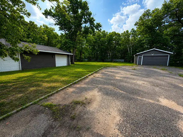 1200 8th ST NE, Staples, MN 56479