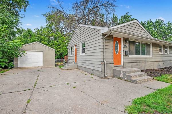 5931 Zenith AVE N, Brooklyn Center, MN 55429