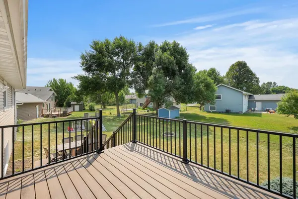 12601 92nd PL N, Maple Grove, MN 55369