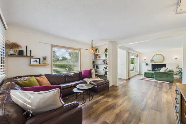 1234 Como BLVD E, Saint Paul, MN 55117