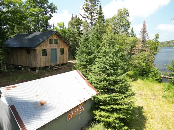 9041 Cramer RD, Finland, MN 55603
