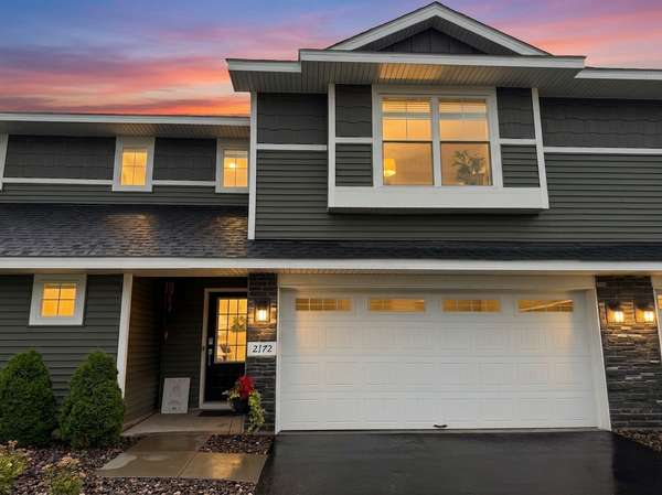2172 Jasper CT, Hugo, MN 55038