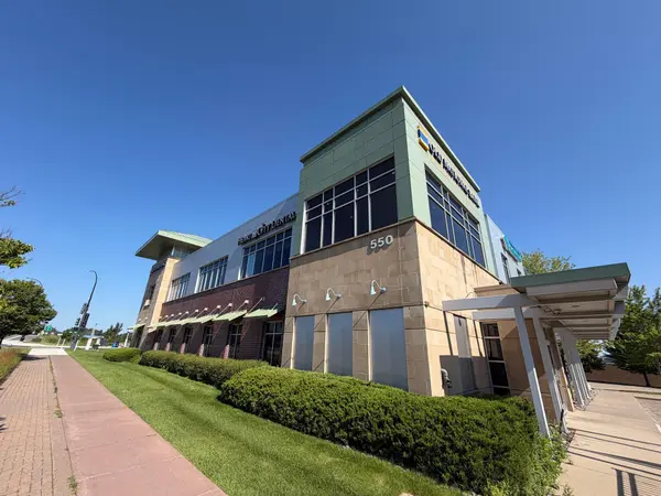 550 W Burnsville Pkwy, Burnsville, MN 55337