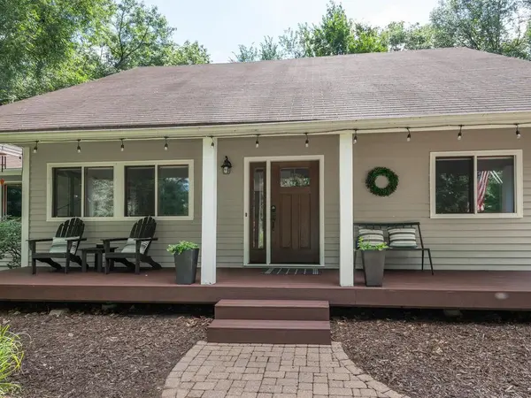 7875 44th Street CT N, Oakdale, MN 55128