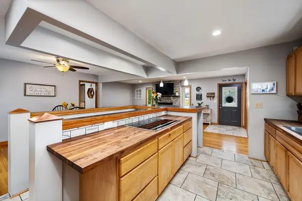 5836 Jefferson ST NE, Fridley, MN 55432