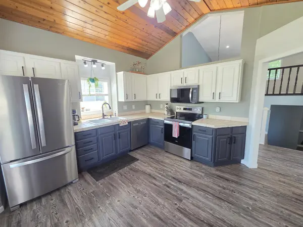 17532 Freeport WAY, Farmington, MN 55024