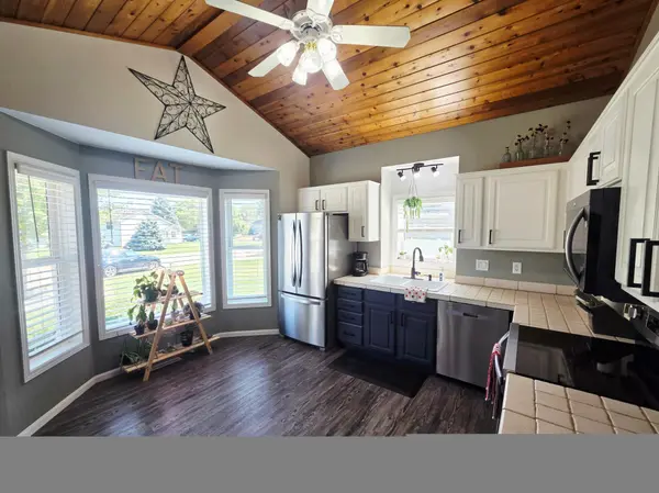 17532 Freeport WAY, Farmington, MN 55024