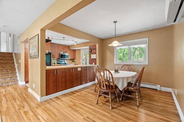 2216 E 114th ST, Burnsville, MN 55337
