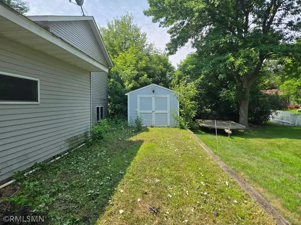 282 Lincoln AVE, New Germany, MN 55367
