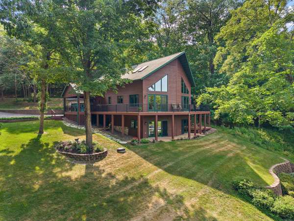 1383A Bay View DR, Saint Croix Falls, WI 54024