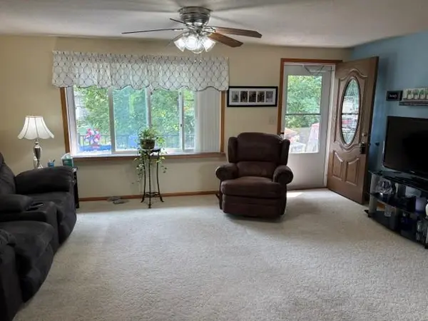 452 Kouwe ST NW, Hutchinson, MN 55350