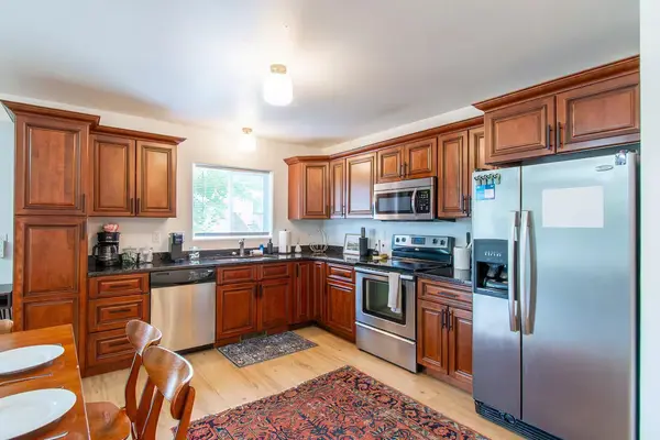 4213 51st ST S, Fargo, ND 58104