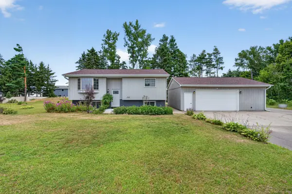 1969 Birch ST, Lino Lakes, MN 55038