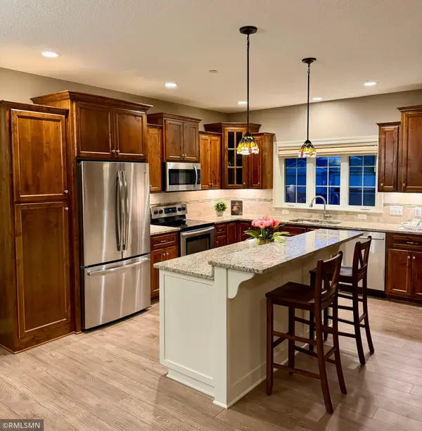 20596 Everton CT N, Forest Lake, MN 55025