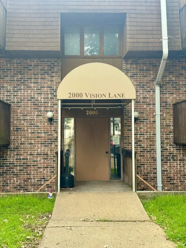 2000 Vision LN #A1, Redwood Falls, MN 56283