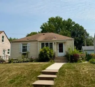 2620 York AVE N, Robbinsdale, MN 55422