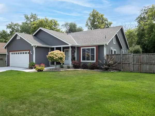4891 S Park DR, Savage, MN 55378