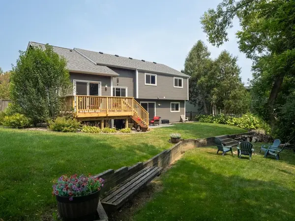 4891 S Park DR, Savage, MN 55378