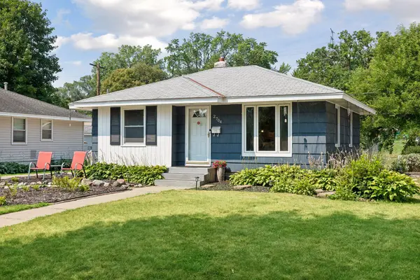 2704 Alabama AVE S, Saint Louis Park, MN 55416