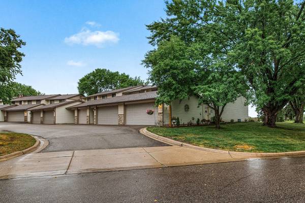 13769 Heather Hills DR, Burnsville, MN 55337