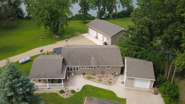 20975 794th AVE, Albert Lea, MN 56007