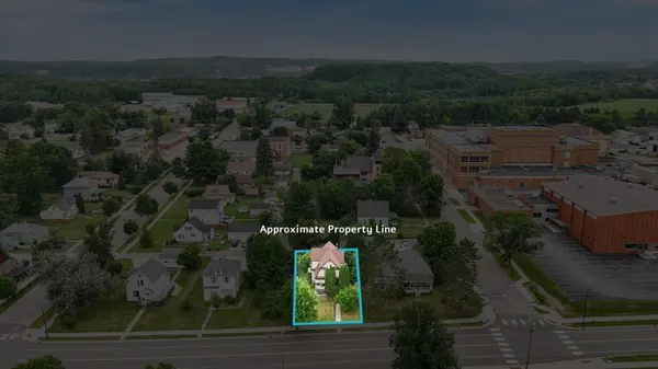 403 Cole ST, Coleraine, MN 55722