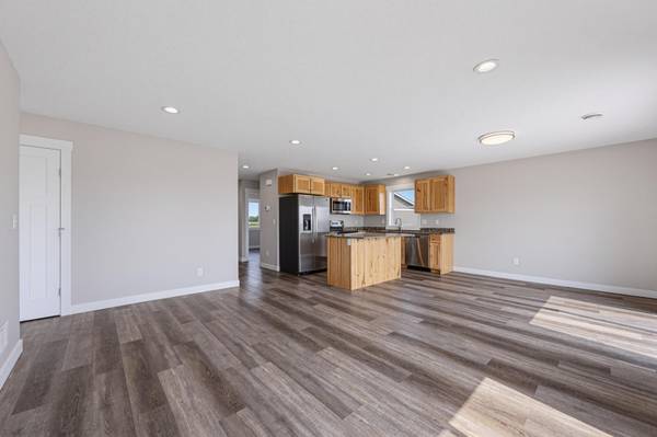 103 Spirit PATH NW, Arlington, MN 55307