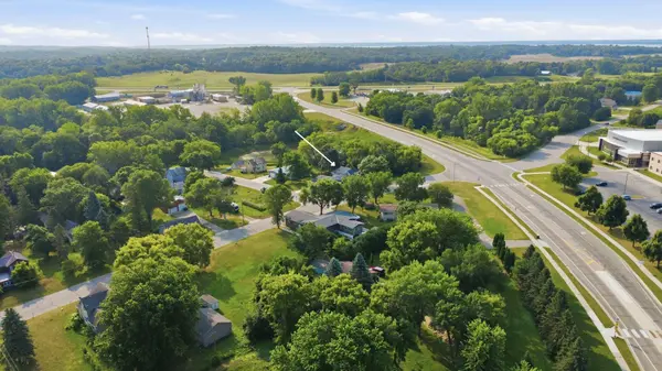 505 Ash ST SE, New London, MN 56273
