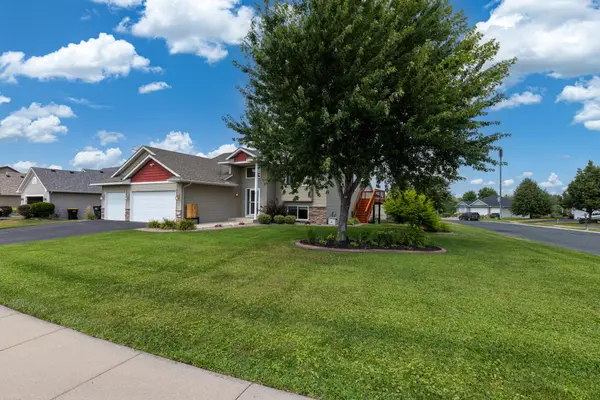 279 Kiso AVE, Shakopee, MN 55379