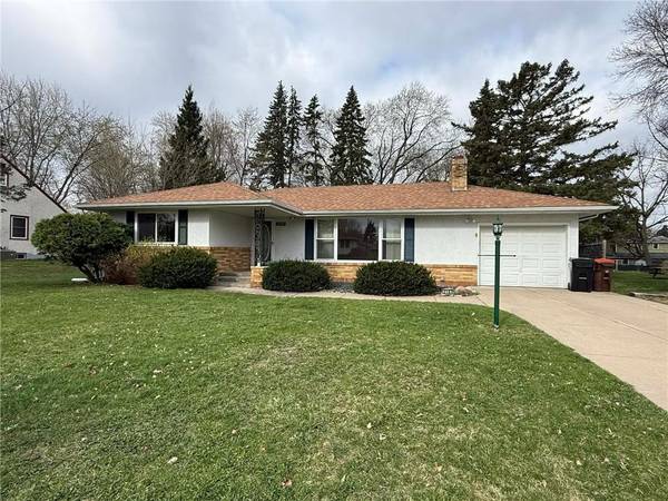 2187 Burr ST N, Maplewood, MN 55117