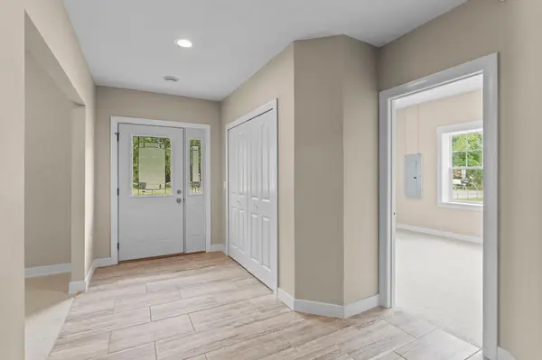 5160 Bald Eagle AVE, White Bear Lake, MN 55110