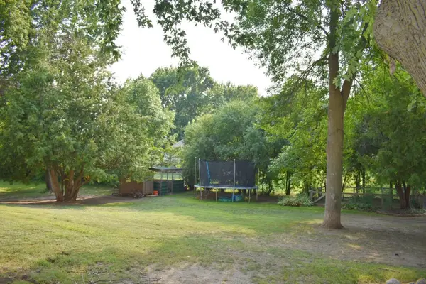 304 Independence AVE S, Clarks Grove, MN 56016