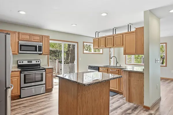 71 B ST, Saint Paul, MN 55106