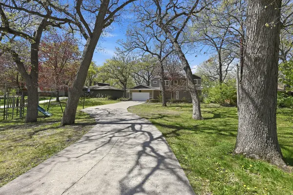71 B ST, Saint Paul, MN 55106