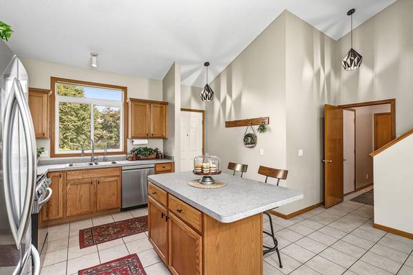 2218 Downing AVE, Shakopee, MN 55379