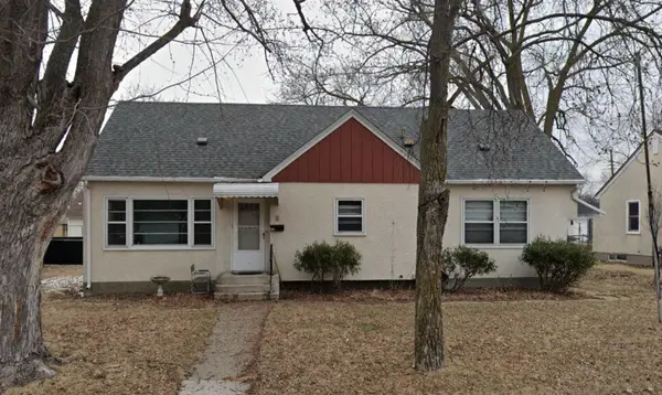424 2nd AVE NE, Osseo, MN 55369