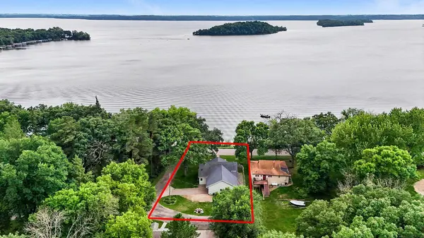28471 Cliffwood RD, Paynesville, MN 56362