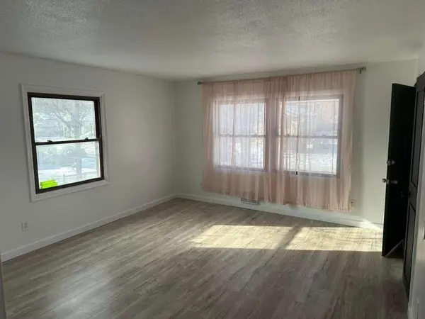 1176 Norton ST, Saint Paul, MN 55117