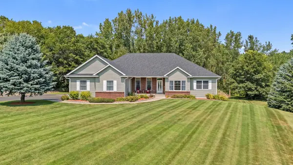 967 176th ST, Hammond, WI 54015