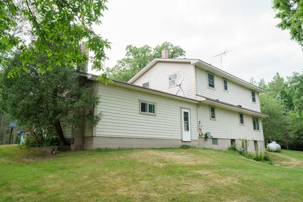 643 Crescent RD, South Haven, MN 55382