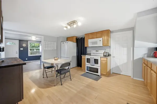 1502 2nd AVE N, Moorhead, MN 56560
