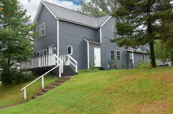 2479 14th AVE E, North Saint Paul, MN 55109