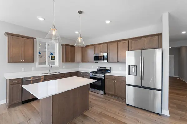 2173 Westpointe DR, Hastings, MN 55033
