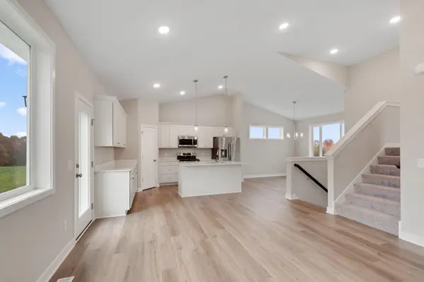 2157 Westpointe DR, Hastings, MN 55033