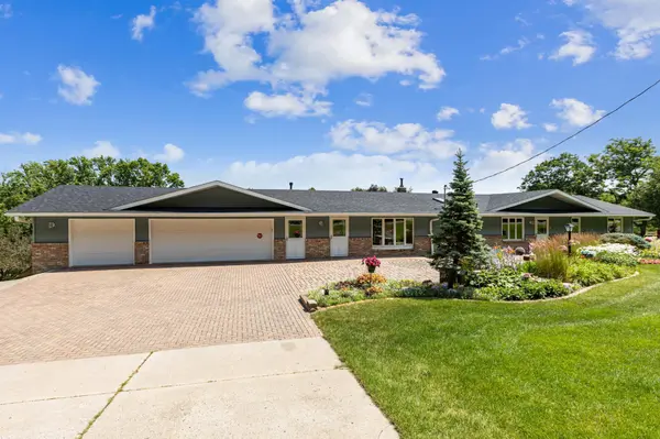 2560 Lander AVE NE, Saint Michael, MN 55376